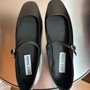 Steve Madden Black Strap Flats